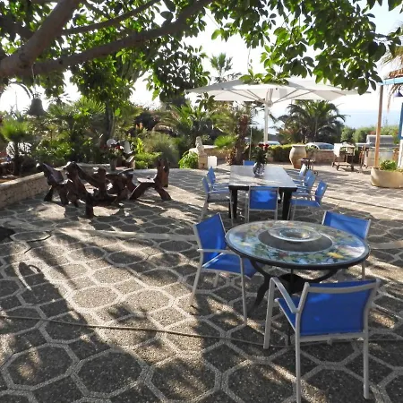 Maganuco Beach Bungalow * Marina di Modica